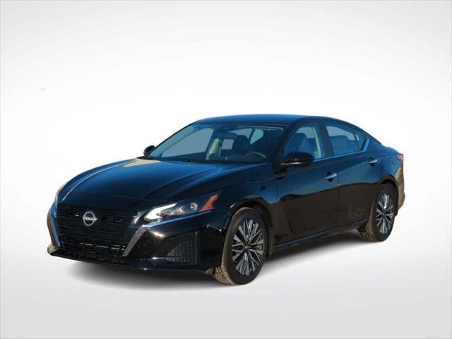 used 2023 Nissan Altima car, priced at $21,495