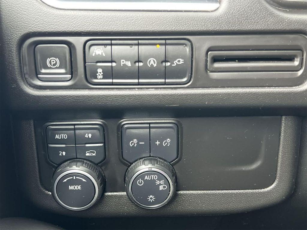 used 2022 Chevrolet Tahoe car, priced at $34,995
