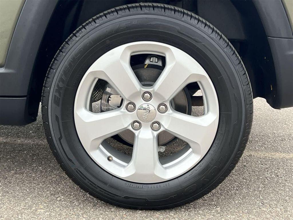 used 2019 Jeep Compass car, priced at $14,295