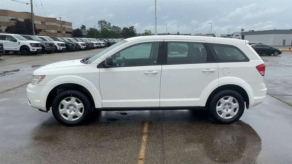 used 2010 Dodge Journey car, priced at $3,300