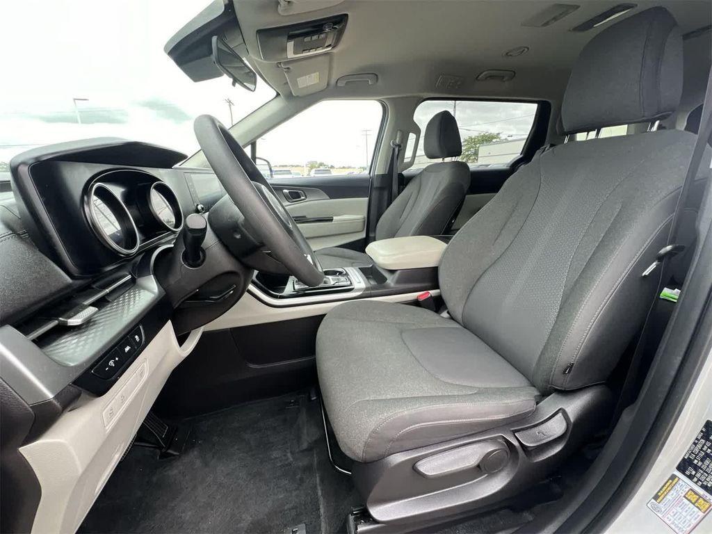 used 2023 Kia Carnival car, priced at $27,995