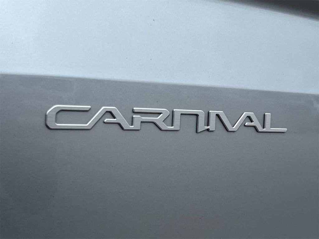 used 2023 Kia Carnival car, priced at $27,995
