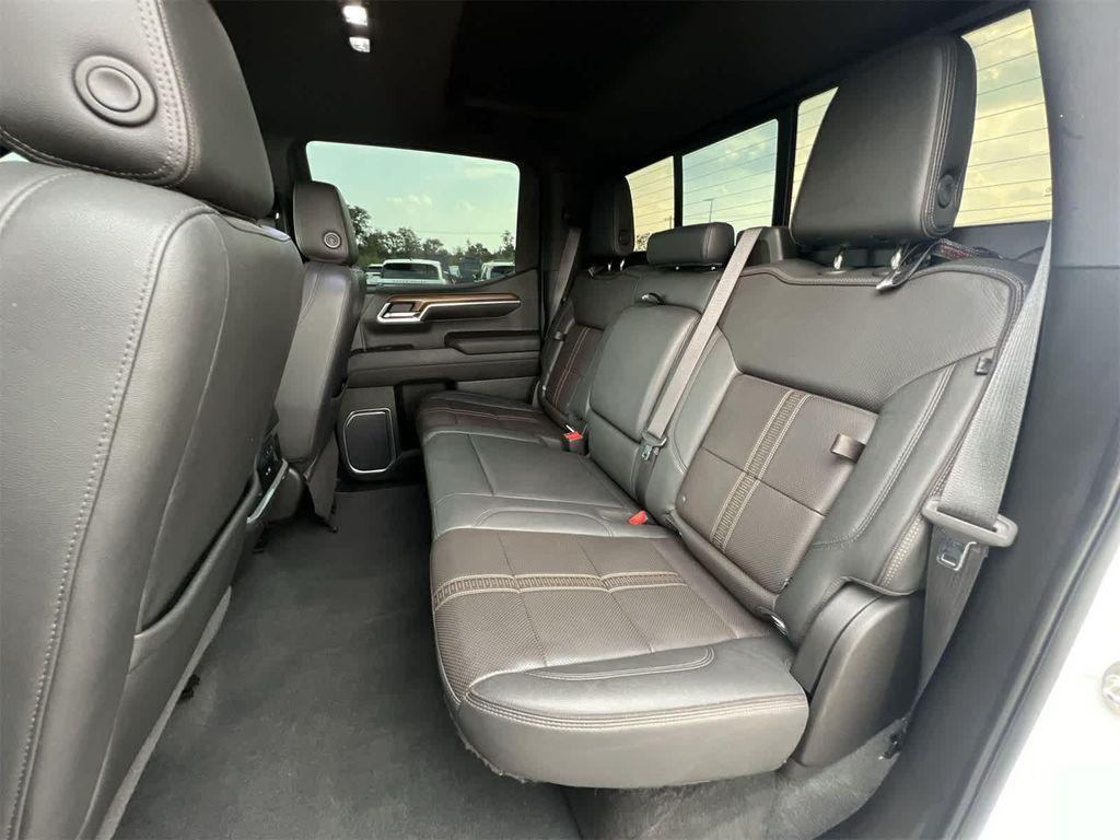 used 2022 Chevrolet Silverado 1500 car, priced at $38,895