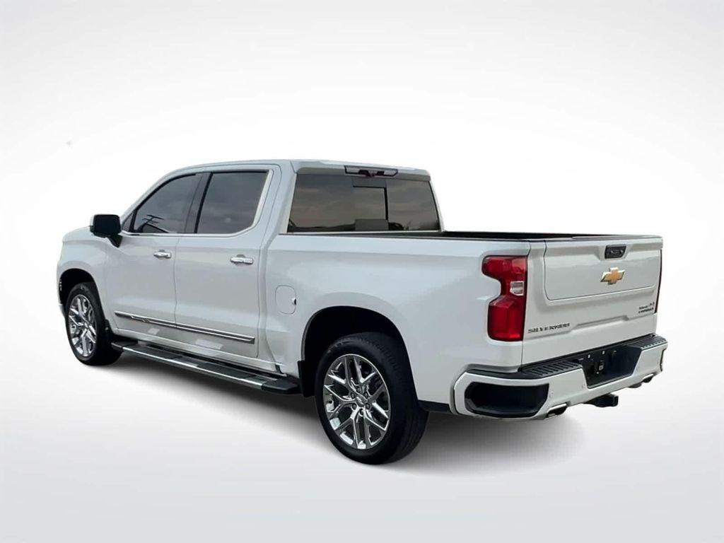 used 2022 Chevrolet Silverado 1500 car, priced at $38,895