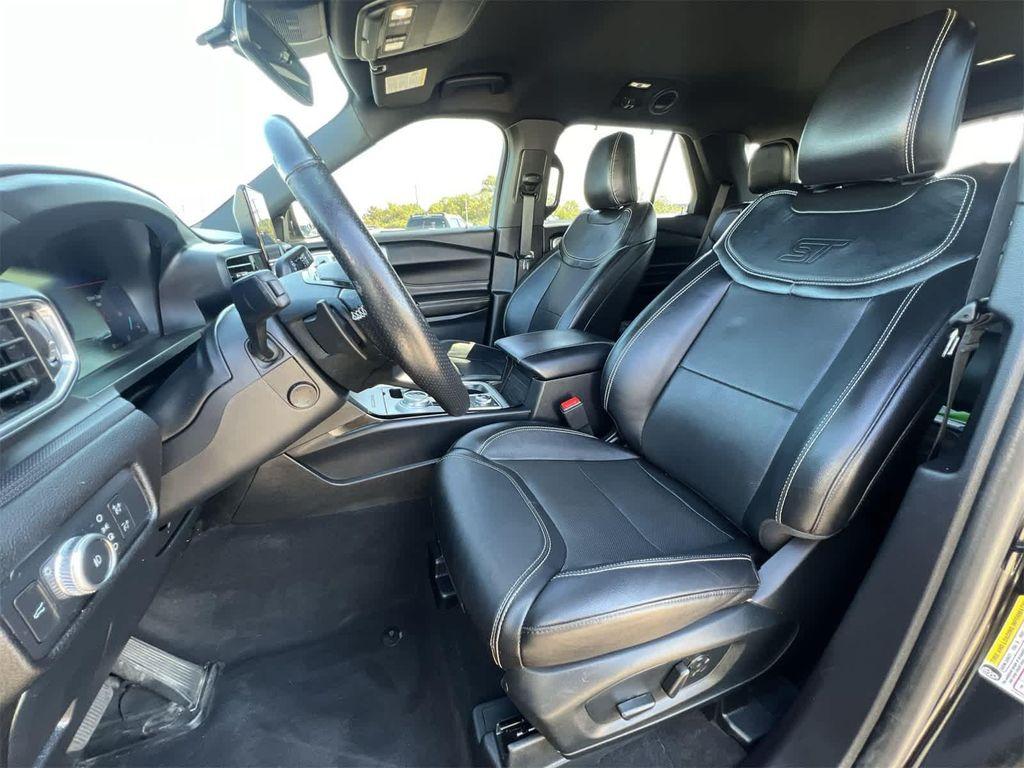 used 2022 Ford Explorer car, priced at $35,995