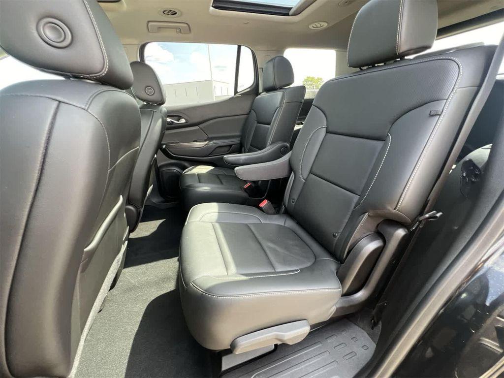 used 2022 GMC Acadia car, priced at $27,995