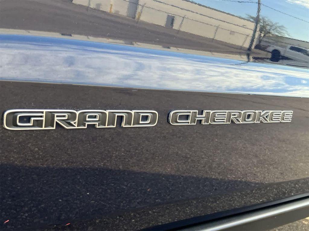 used 2017 Jeep Grand Cherokee car, priced at $14,495