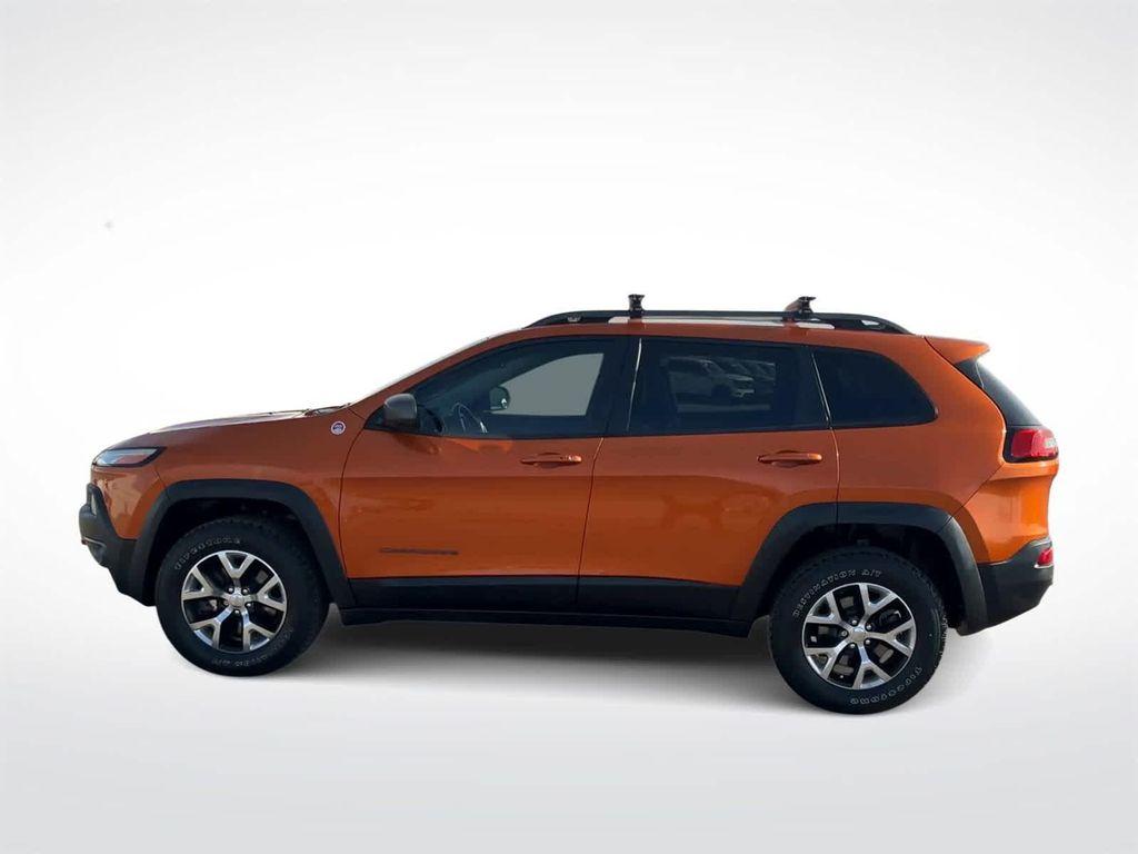 used 2015 Jeep Cherokee car, priced at $11,995
