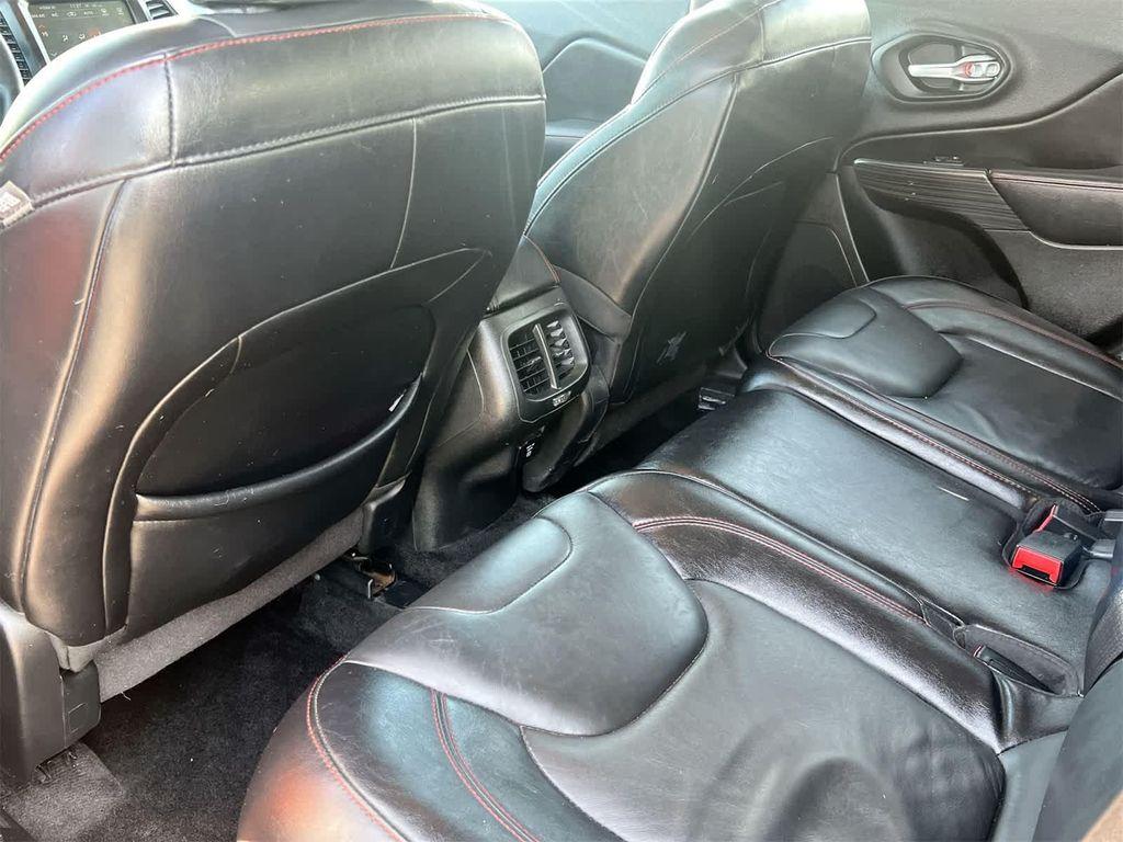 used 2015 Jeep Cherokee car, priced at $11,995