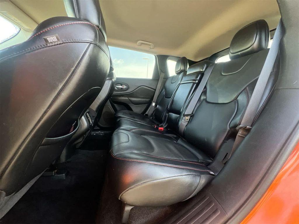 used 2015 Jeep Cherokee car, priced at $11,995