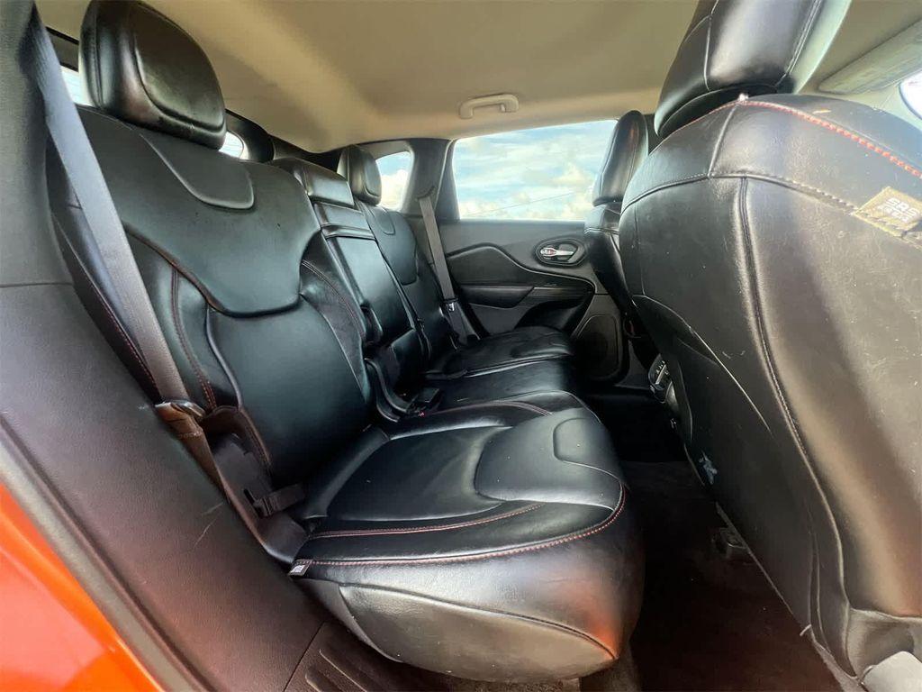 used 2015 Jeep Cherokee car, priced at $11,995