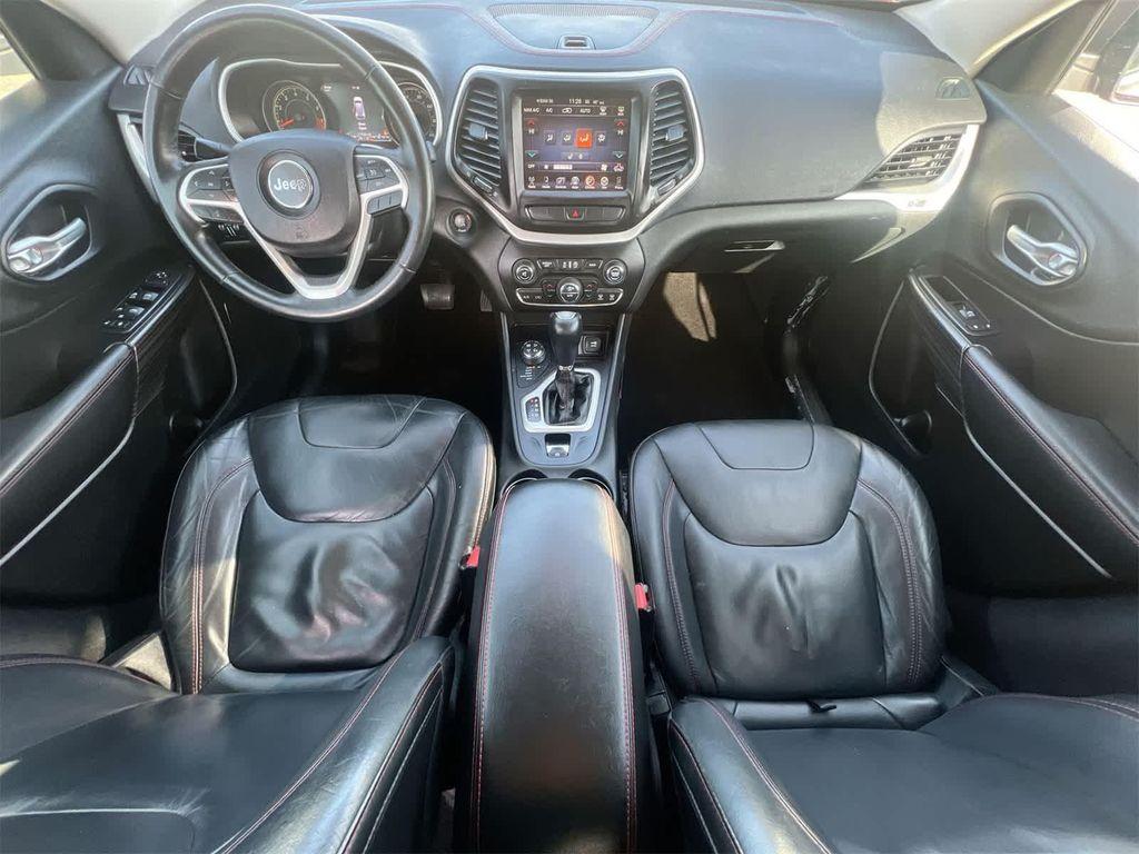 used 2015 Jeep Cherokee car, priced at $11,995