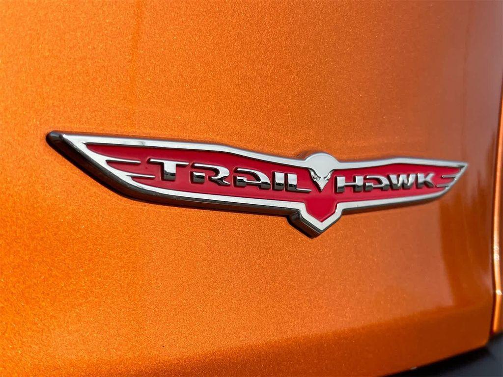 used 2015 Jeep Cherokee car, priced at $11,995