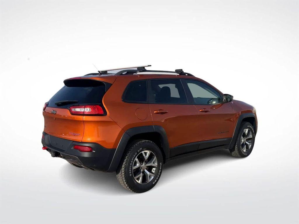 used 2015 Jeep Cherokee car, priced at $11,995