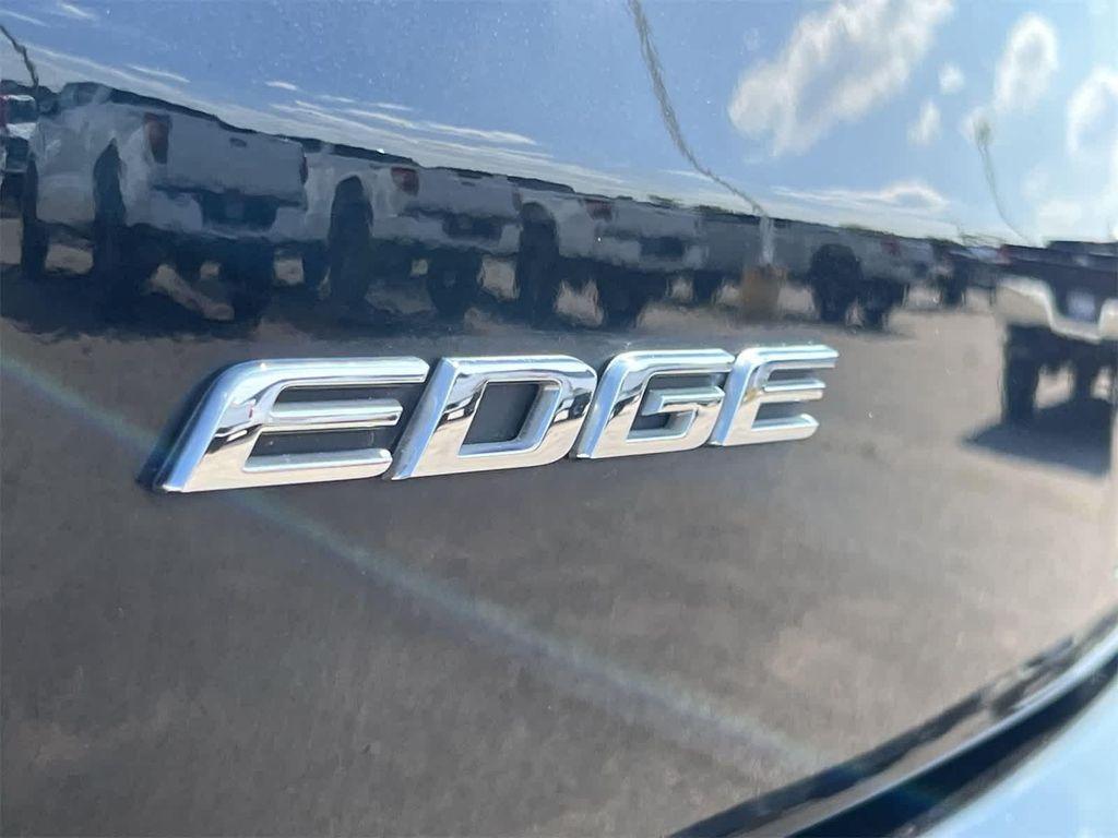 used 2020 Ford Edge car, priced at $14,995