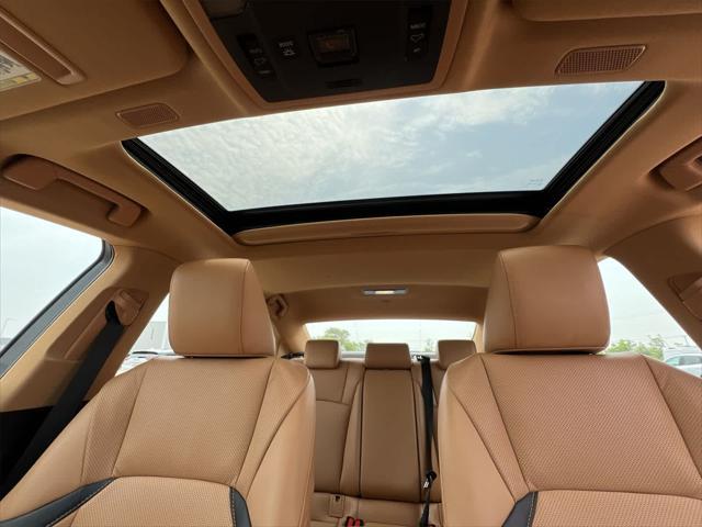 used 2024 Lexus ES 350 car, priced at $42,995