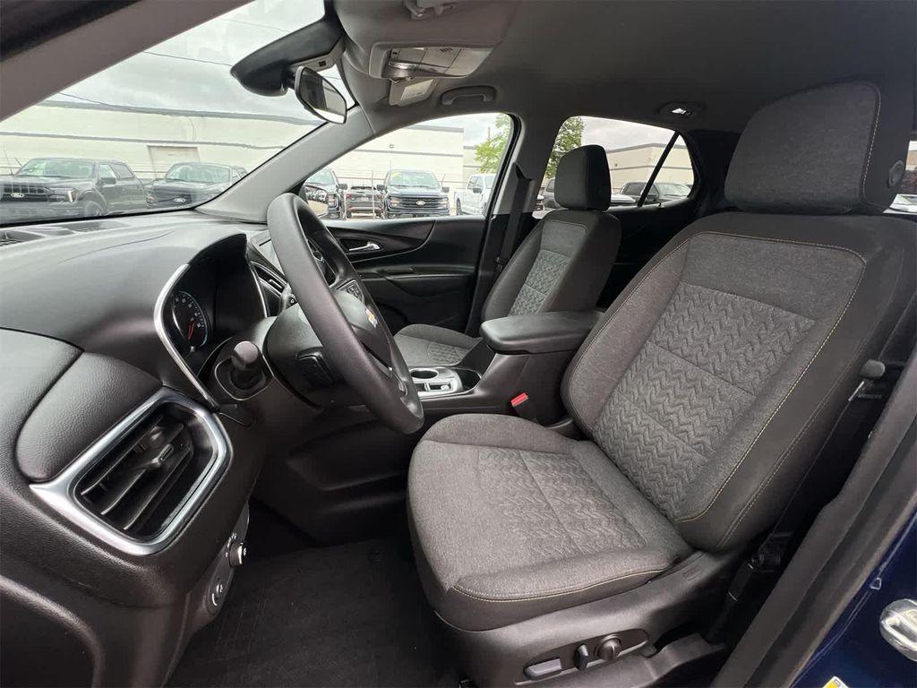 used 2023 Chevrolet Equinox car, priced at $20,895