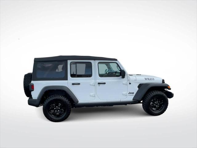 used 2022 Jeep Wrangler Unlimited car, priced at $34,495