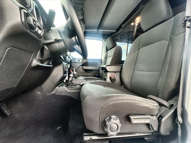 used 2022 Jeep Wrangler Unlimited car, priced at $34,495