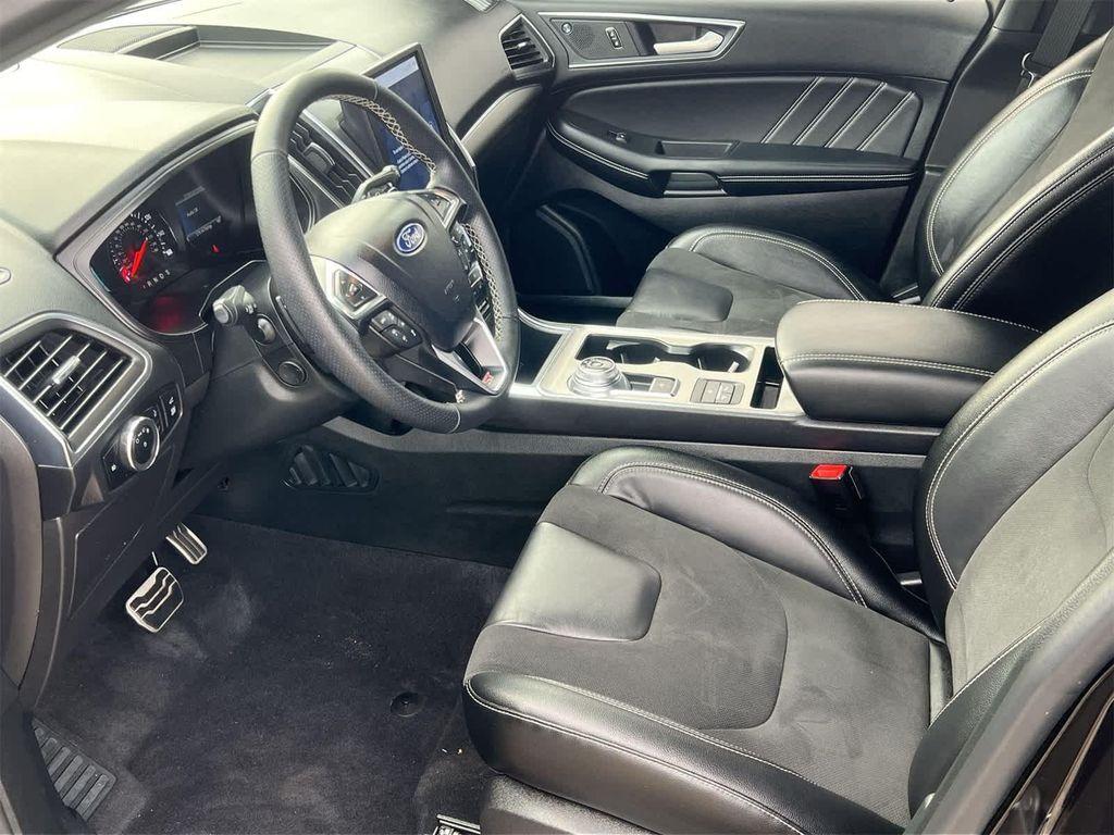 used 2024 Ford Edge car, priced at $36,995