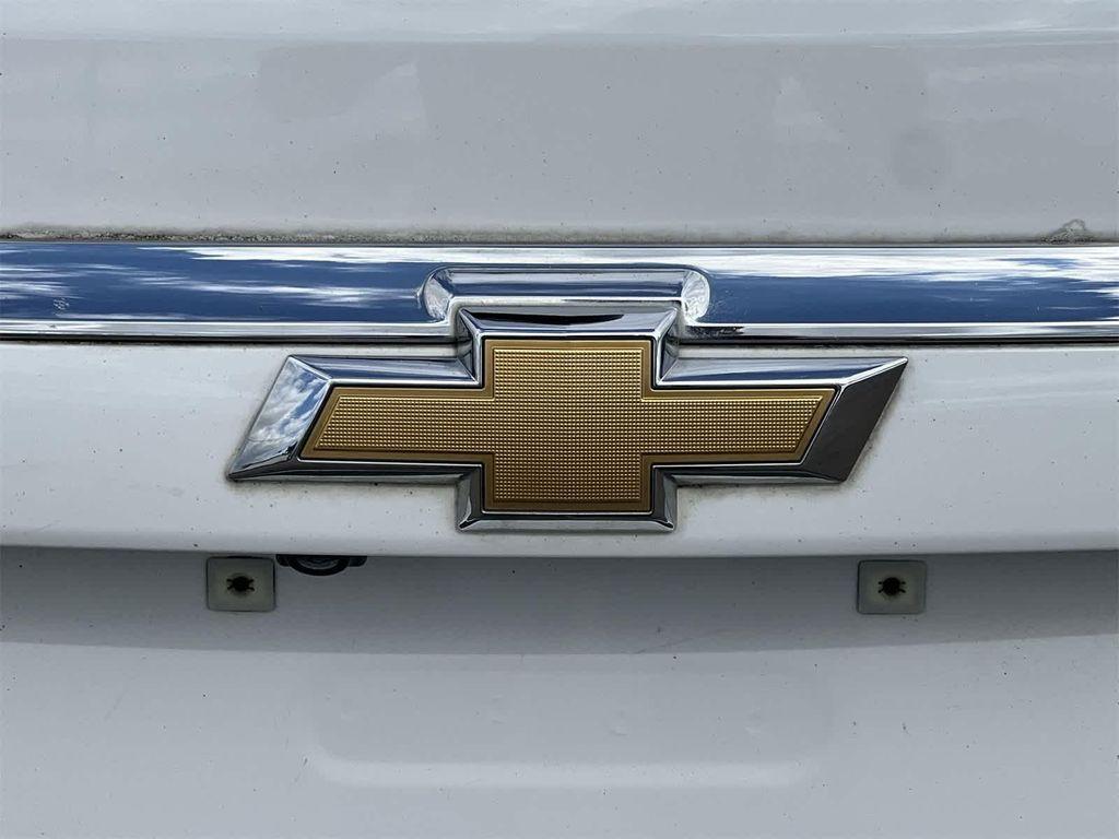 used 2017 Chevrolet Equinox car, priced at $8,495