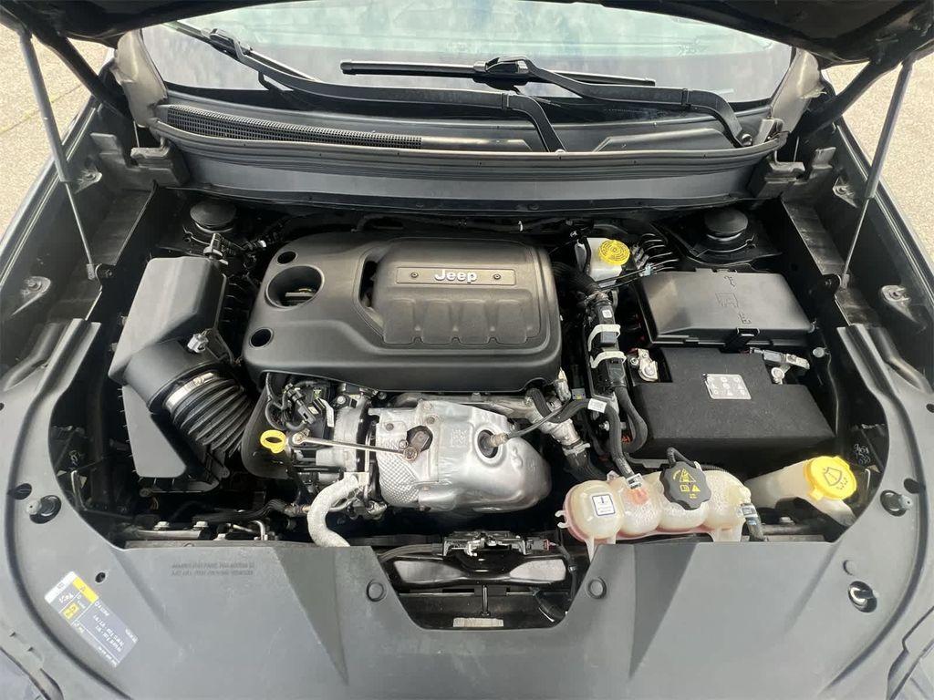 used 2019 Jeep Cherokee car, priced at $13,695