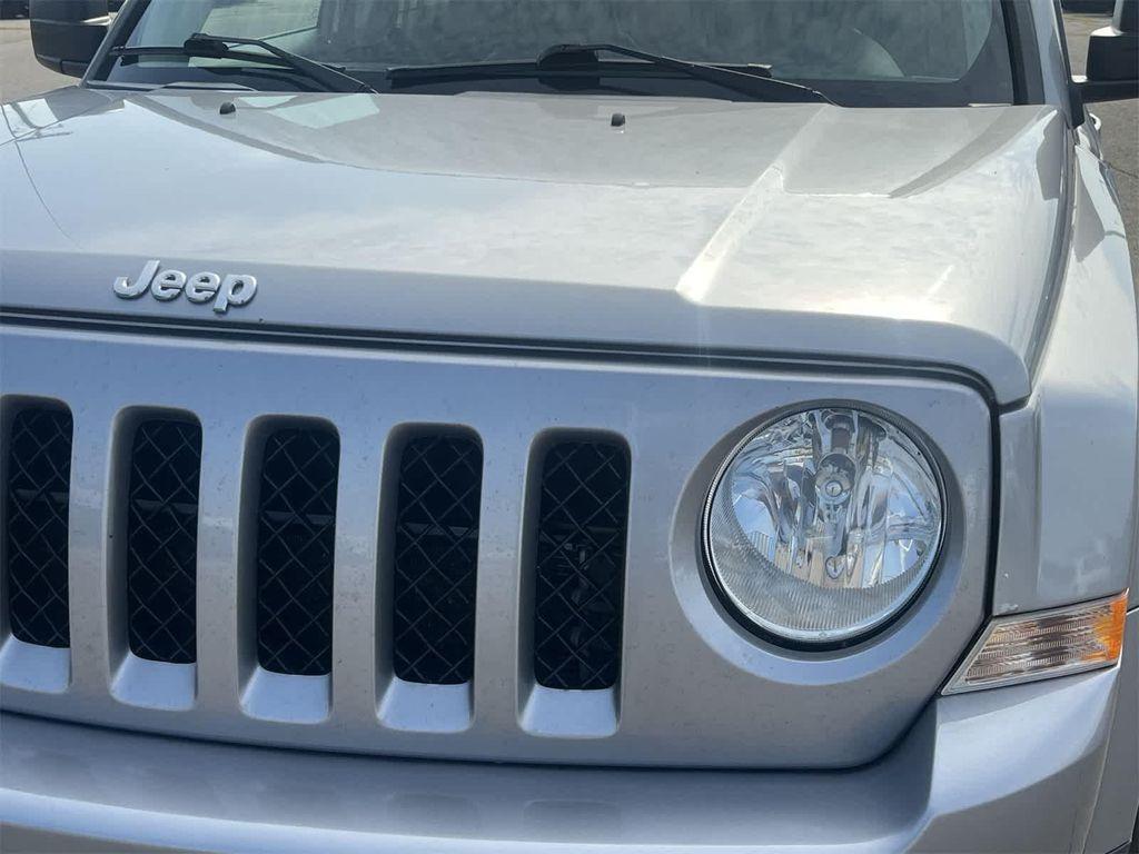 used 2015 Jeep Patriot car, priced at $4,900
