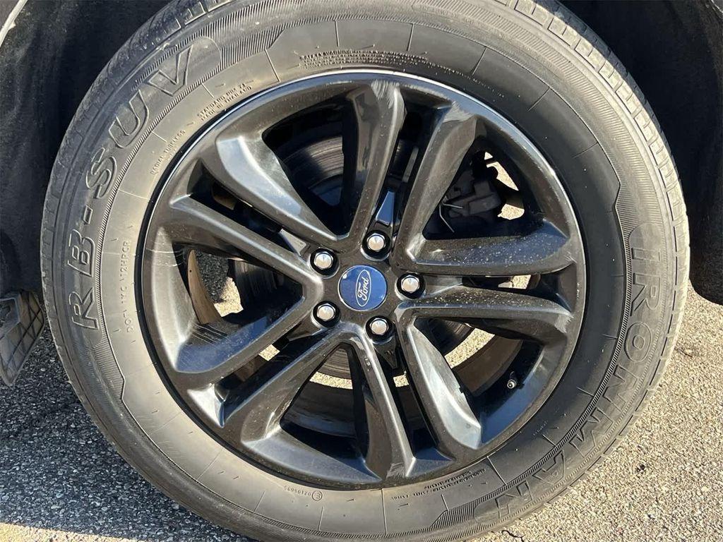 used 2020 Ford Edge car, priced at $13,995