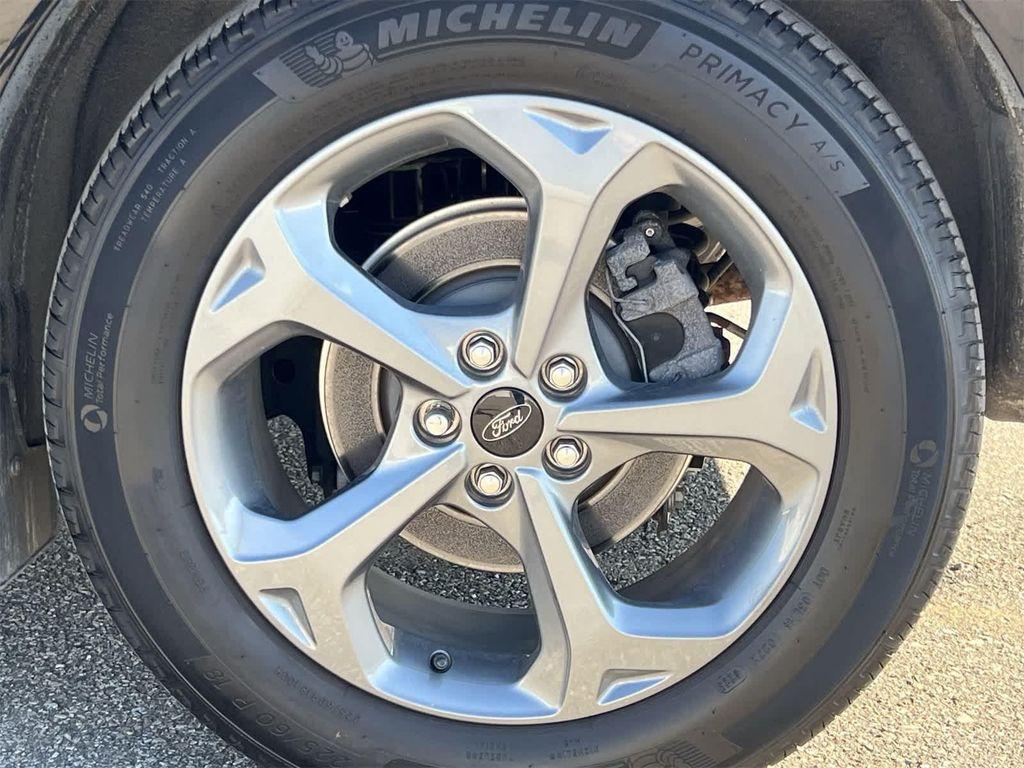 used 2023 Ford Escape car, priced at $27,995