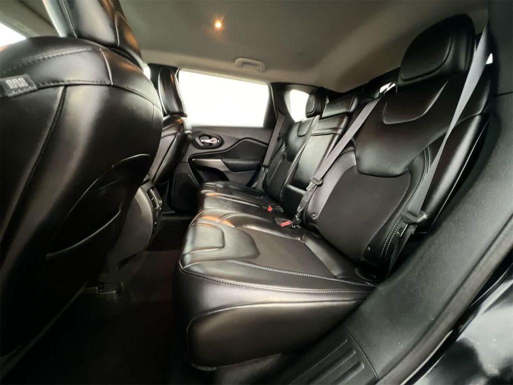 used 2019 Jeep Cherokee car, priced at $13,995