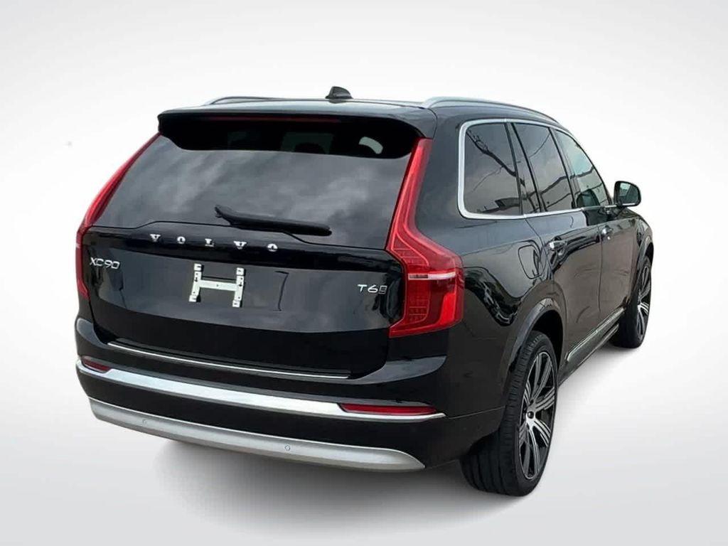used 2022 Volvo XC90 car, priced at $37,497