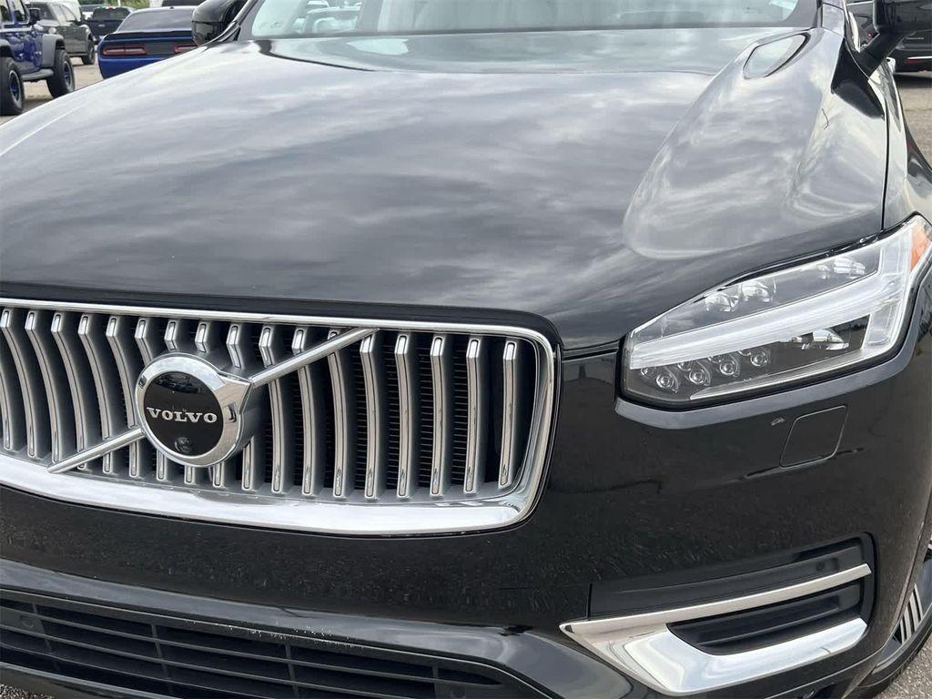 used 2022 Volvo XC90 car, priced at $37,497