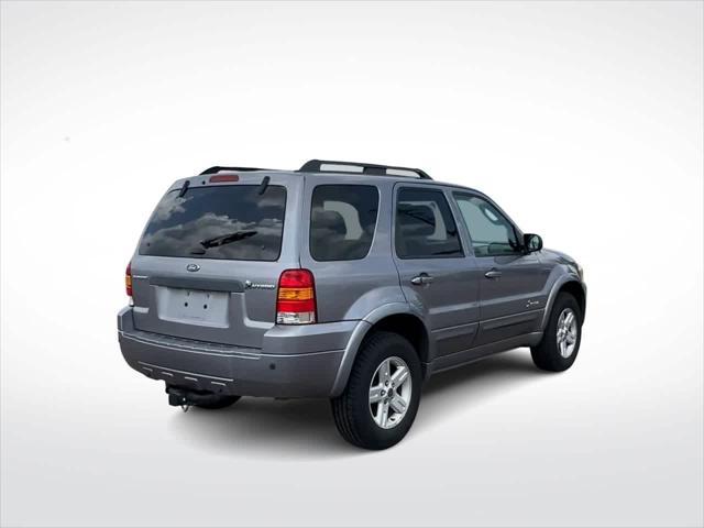 used 2007 Ford Escape Hybrid car, priced at $2,900