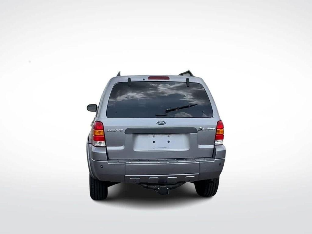 used 2007 Ford Escape Hybrid car, priced at $1,900