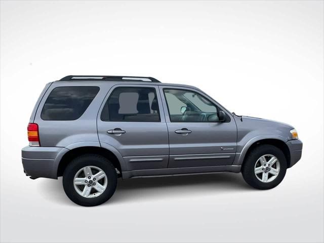used 2007 Ford Escape Hybrid car, priced at $2,900