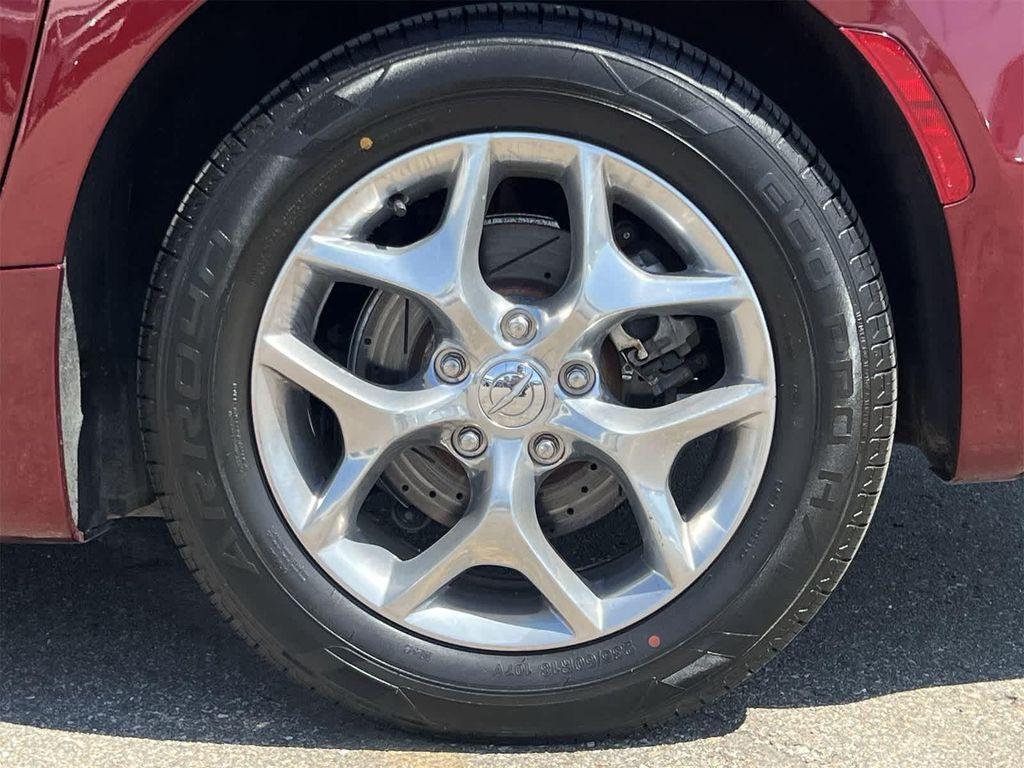 used 2019 Chrysler Pacifica car, priced at $15,295