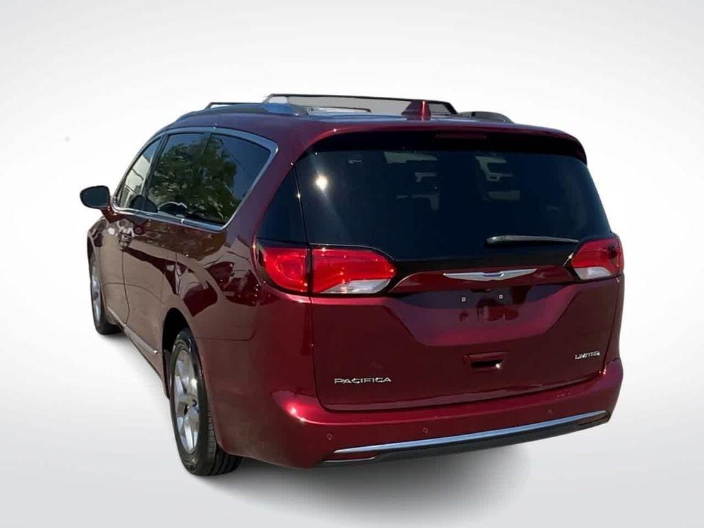 used 2019 Chrysler Pacifica car, priced at $15,295