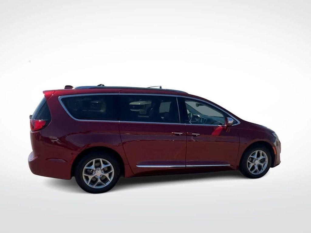 used 2019 Chrysler Pacifica car, priced at $15,295