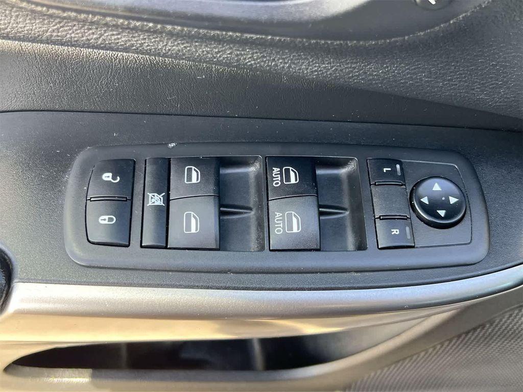used 2019 Jeep Cherokee car, priced at $14,995