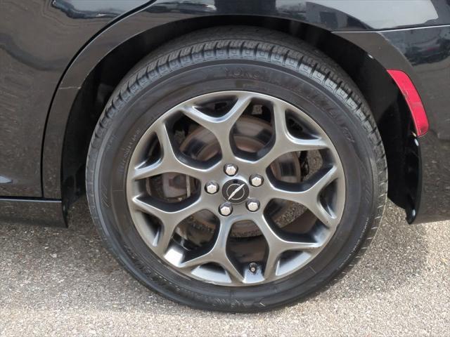 used 2018 Chrysler 300 car, priced at $17,795