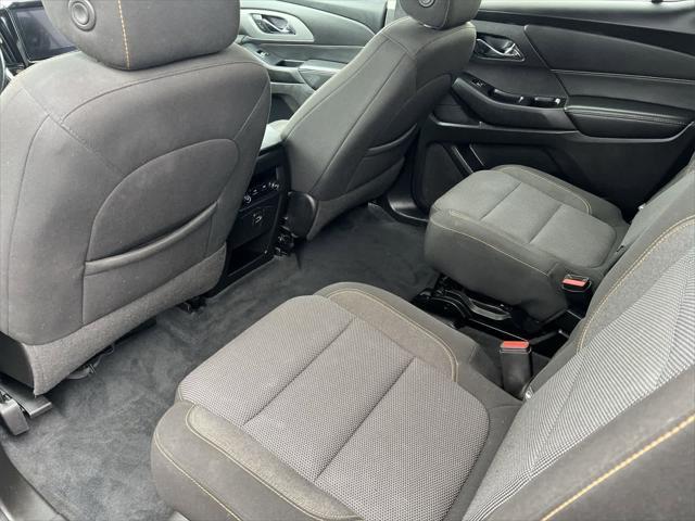 used 2021 Chevrolet Traverse car, priced at $23,995