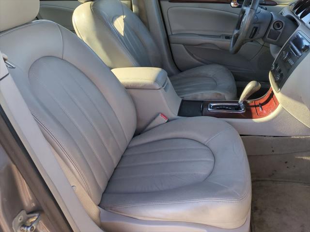 used 2007 Buick Lucerne car, priced at $1,900