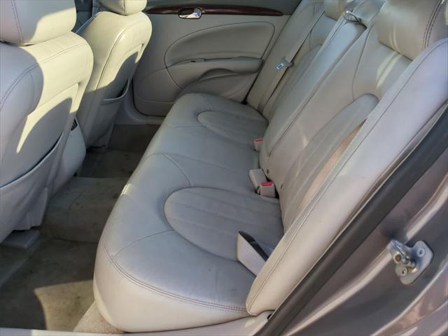 used 2007 Buick Lucerne car, priced at $1,900