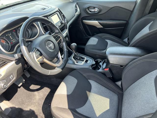 used 2018 Jeep Cherokee car, priced at $13,995