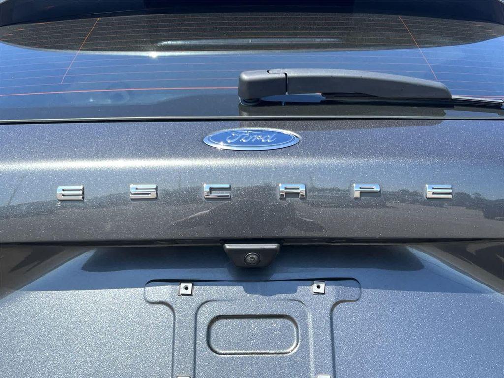 used 2020 Ford Escape car, priced at $12,995