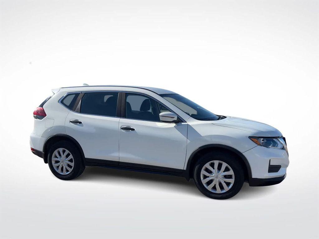 used 2019 Nissan Rogue car, priced at $13,695