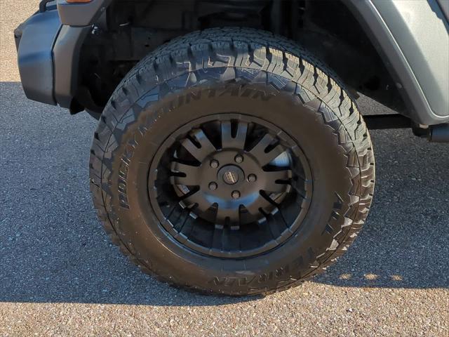 used 2018 Jeep Wrangler Unlimited car, priced at $18,995