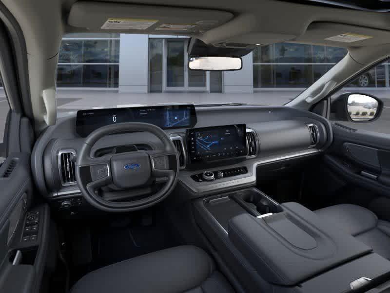 new 2025 Ford Expedition car, priced at $75,150