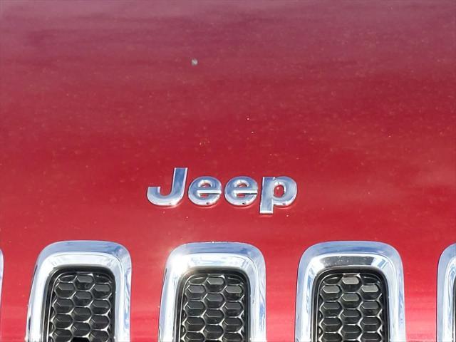 used 2017 Jeep Cherokee car, priced at $13,795