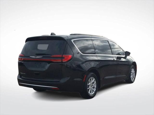 used 2022 Chrysler Pacifica car, priced at $23,995